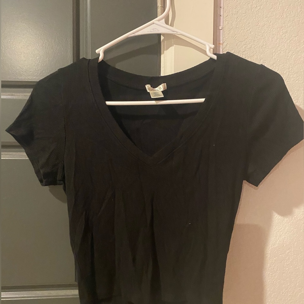Black fitted shirt